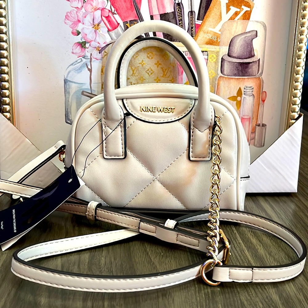 NWT Nine West Quilted Juniper Mini Crossbody Bag. With Adjustable Strap!